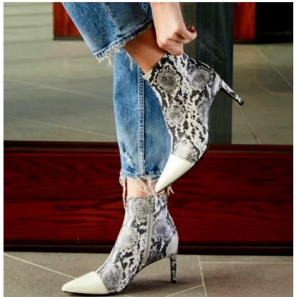 rag & bone Shoes - Rag & Bone Beha Snake Print Leather Stiletto Ankle Boots Black/Cream Size 8.5
